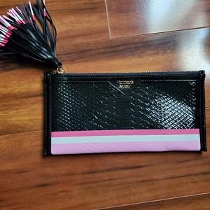 Victoria's secret clutch